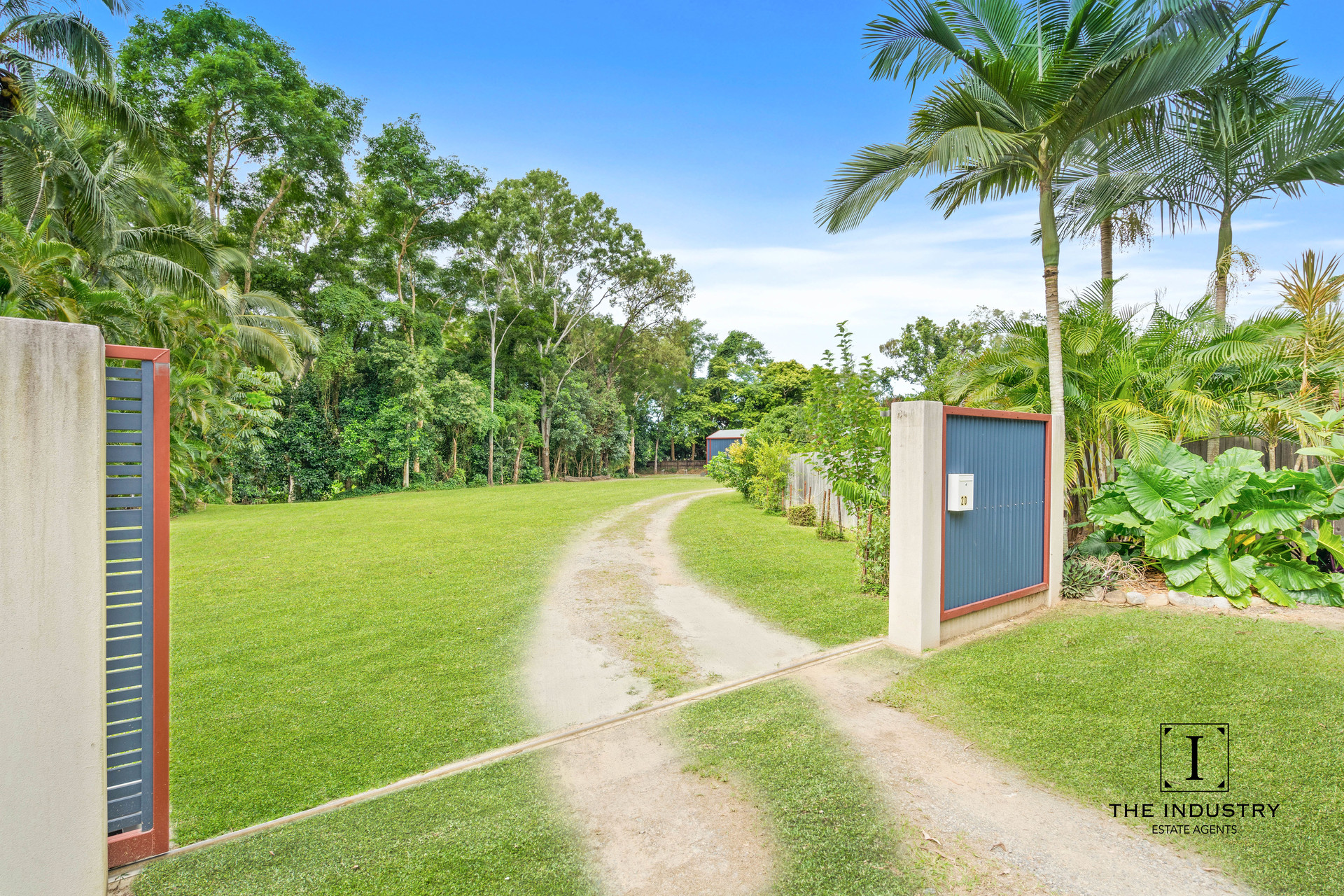 20 Maori Close, Clifton Beach, QLD 4879 AUS