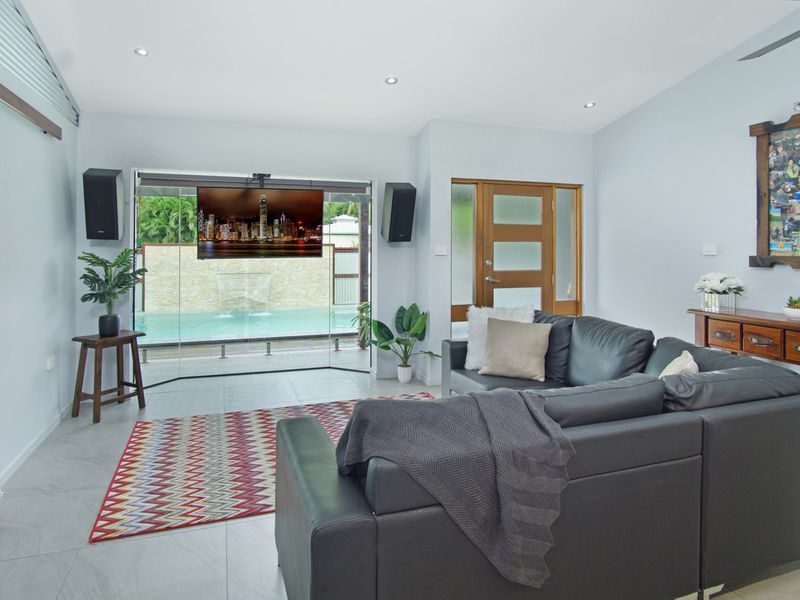 20 Rabaul Street, Trinity Beach, QLD 4879 AUS