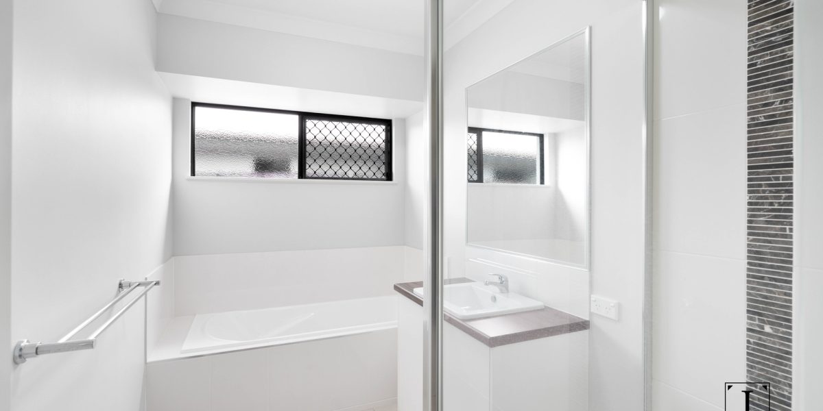 43 Disney Street, White Rock, QLD 4868 AUS