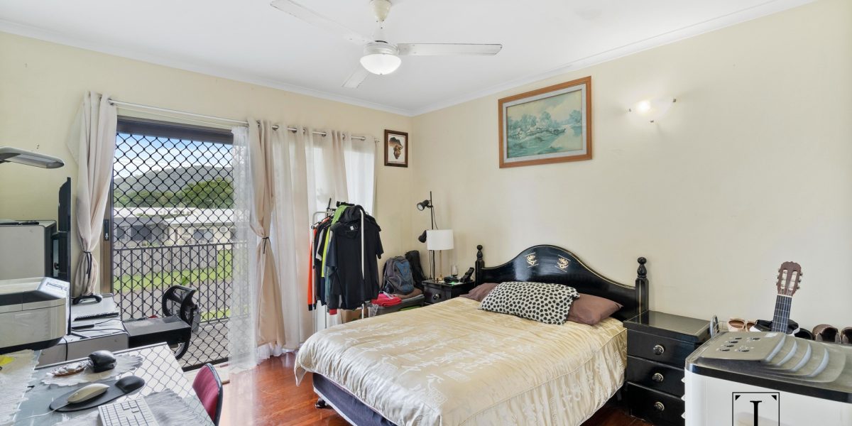 6 Marian Close, Smithfield, QLD 4878 AUS