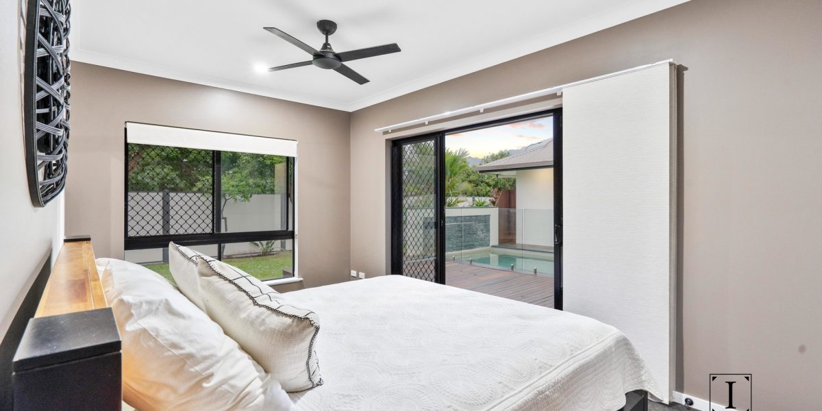 43 Tyrconnell Crescent, Redlynch, QLD 4870 AUS