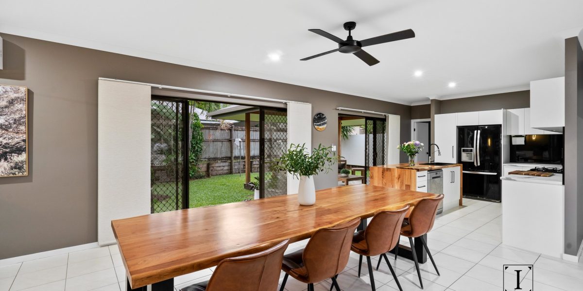 43 Tyrconnell Crescent, Redlynch, QLD 4870 AUS