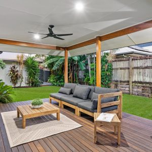 43 Tyrconnell Crescent, Redlynch, QLD 4870 AUS