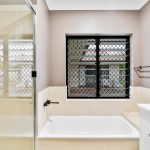 43 Tyrconnell Crescent, Redlynch, QLD 4870 AUS