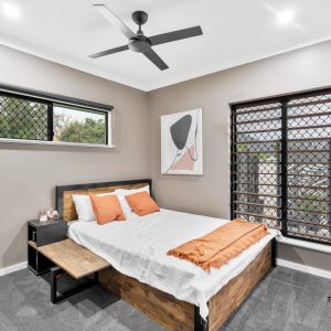 43 Tyrconnell Crescent, Redlynch, QLD 4870 AUS