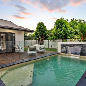 43 Tyrconnell Crescent, Redlynch, QLD 4870 AUS