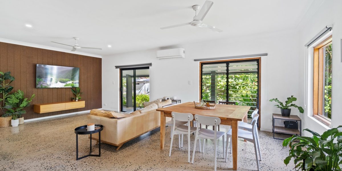 16 Cayley Street, Trinity Beach, QLD 4879 AUS