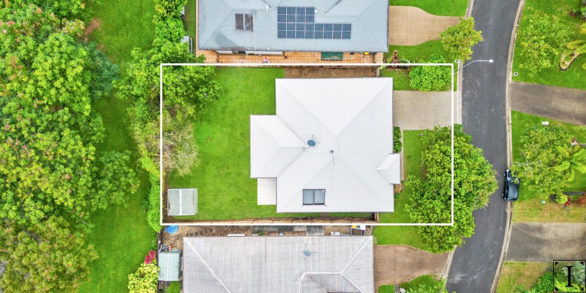 3 Chandra Close, Redlynch, QLD 4870 AUS