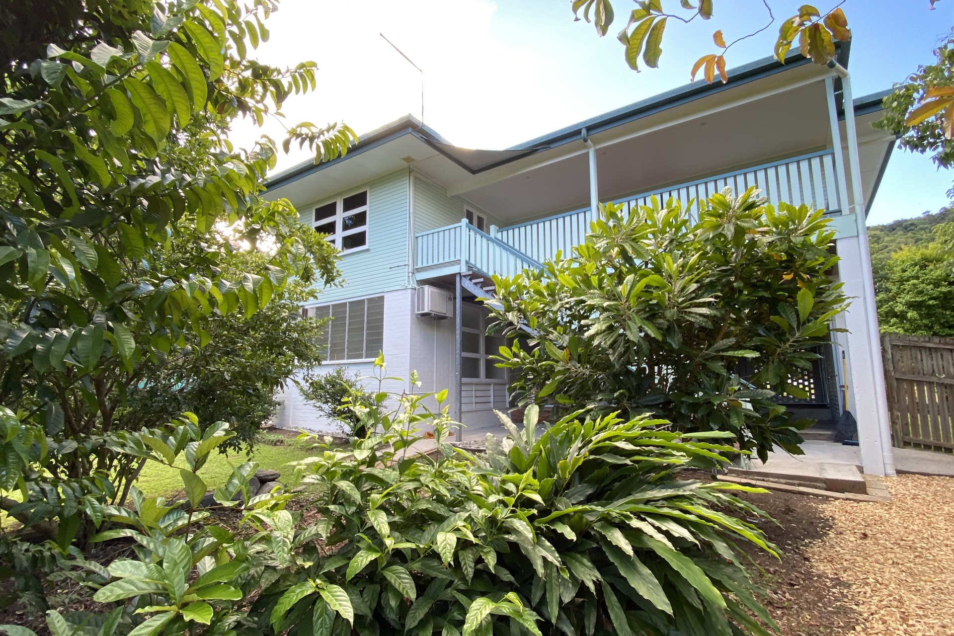 61 Hillview Crescent, Whitfield, QLD 4870 AUS