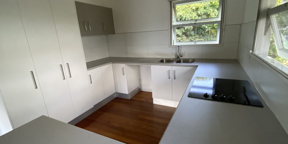61 Hillview Crescent, Whitfield, QLD 4870 AUS