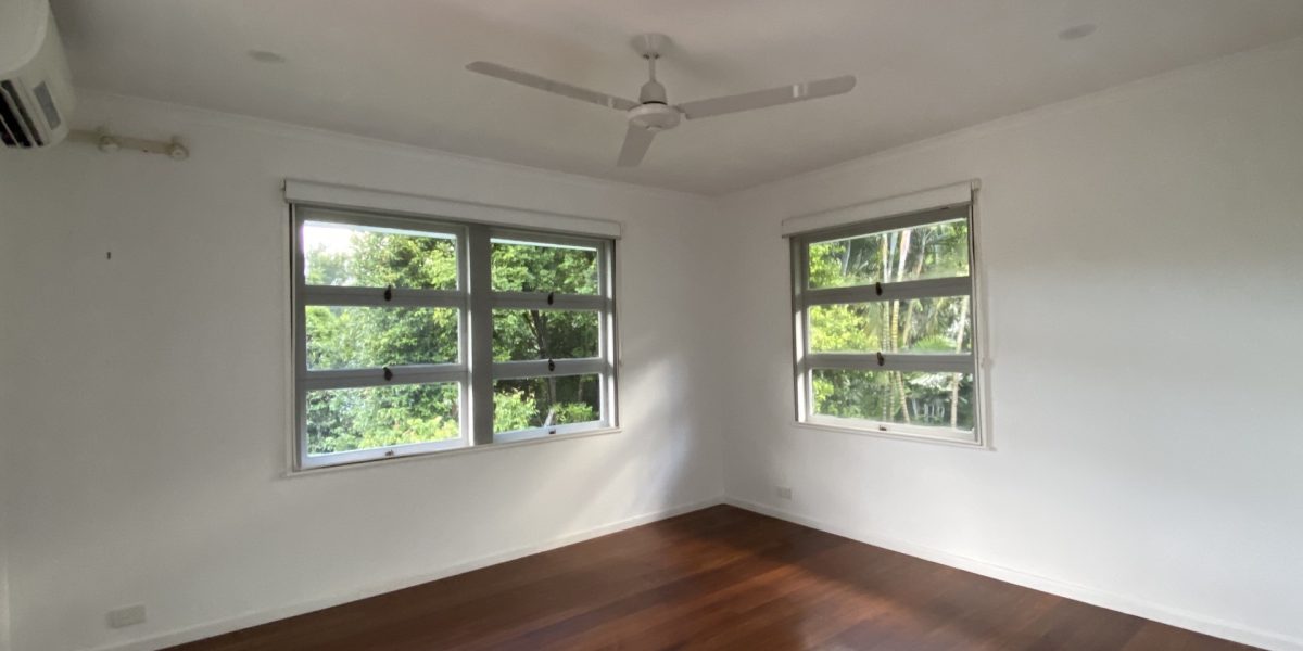 61 Hillview Crescent, Whitfield, QLD 4870 AUS