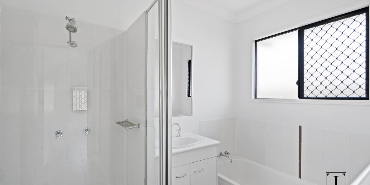 4 Sandover Close, Bentley Park, QLD 4869 AUS