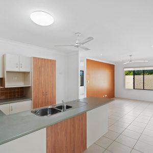 4 Sandover Close, Bentley Park, QLD 4869 AUS