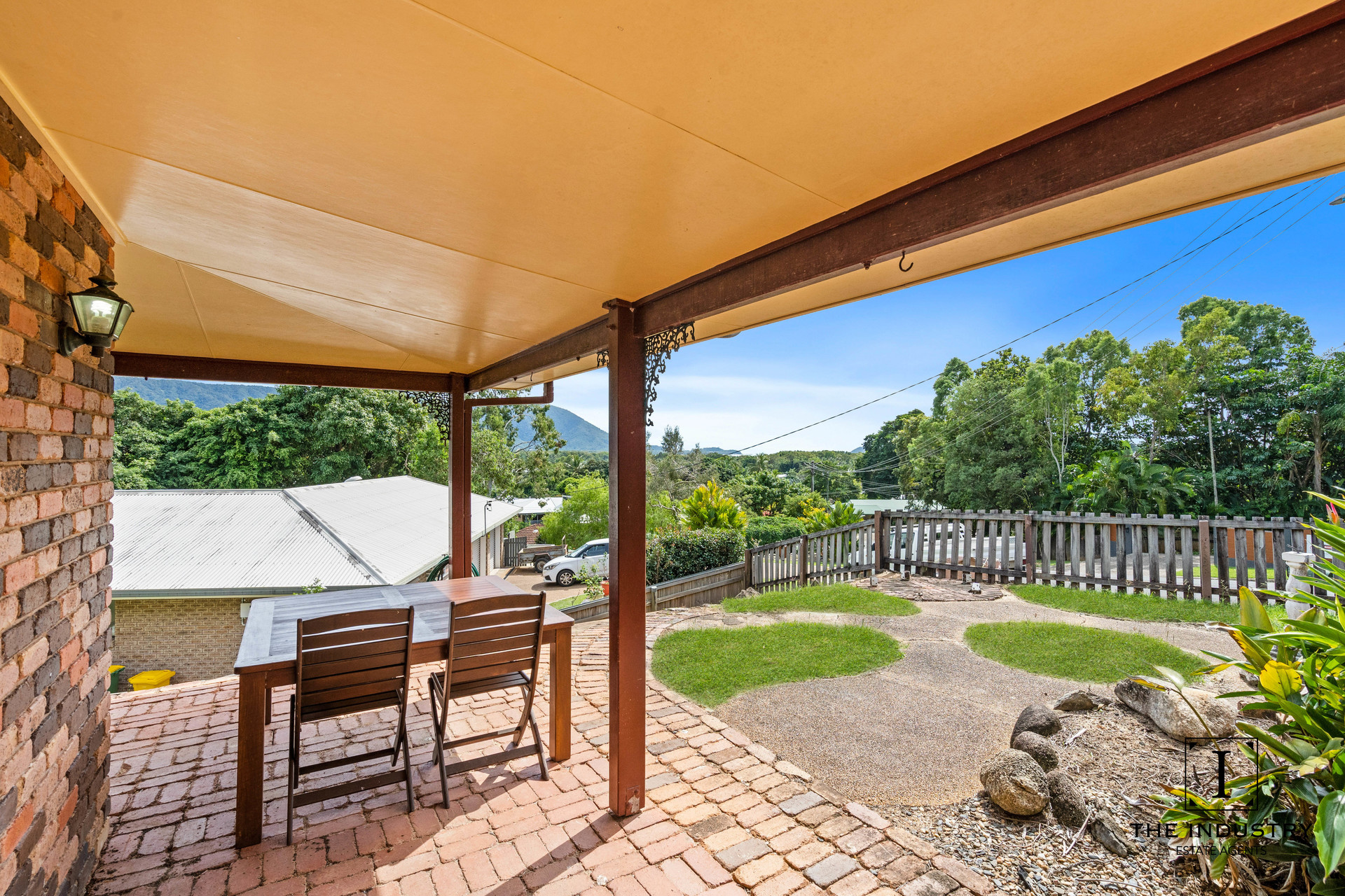 2 Kiriwina Close, Trinity Beach, QLD 4879 AUS