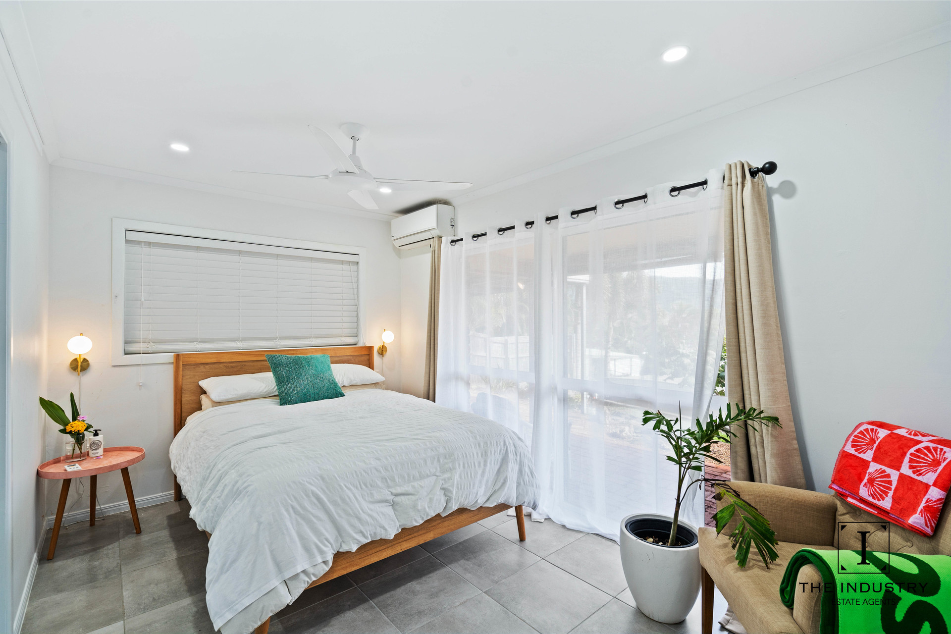 2 Kiriwina Close, Trinity Beach, QLD 4879 AUS