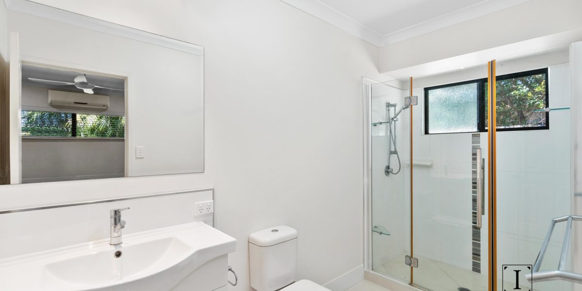 8 Munburra Parade, Smithfield, QLD 4878 AUS