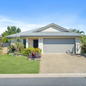 8 Munburra Parade, Smithfield, QLD 4878 AUS