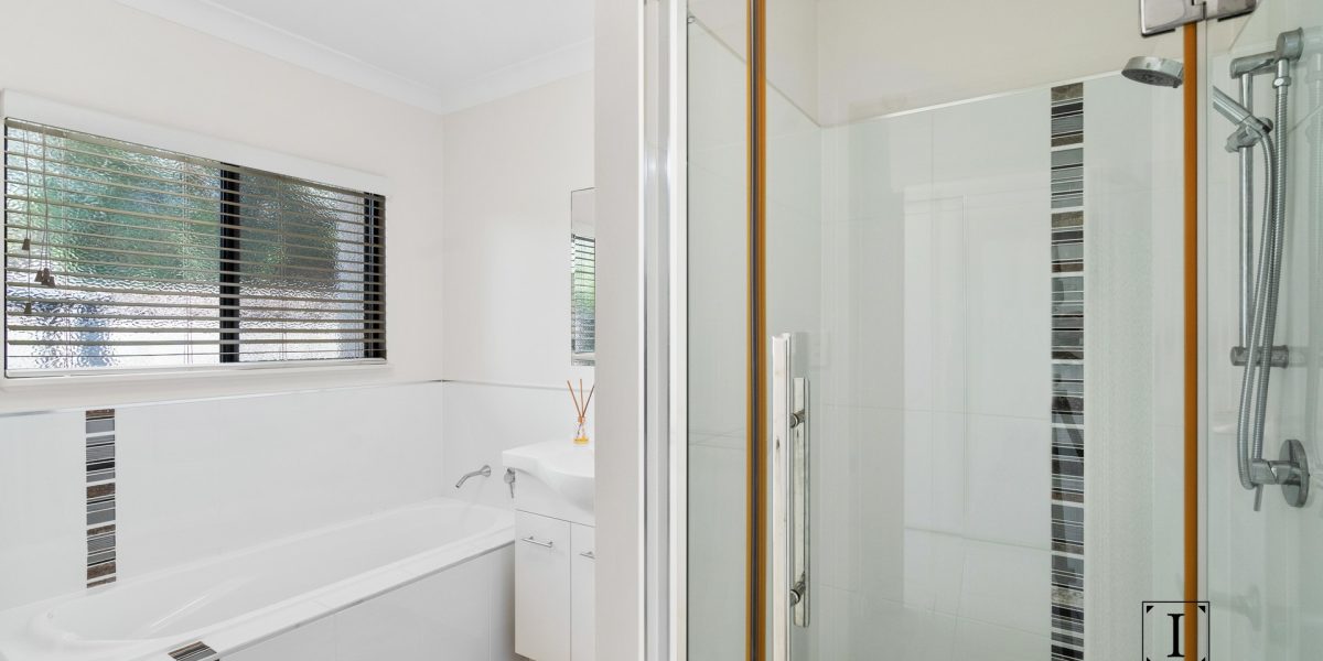 8 Munburra Parade, Smithfield, QLD 4878 AUS