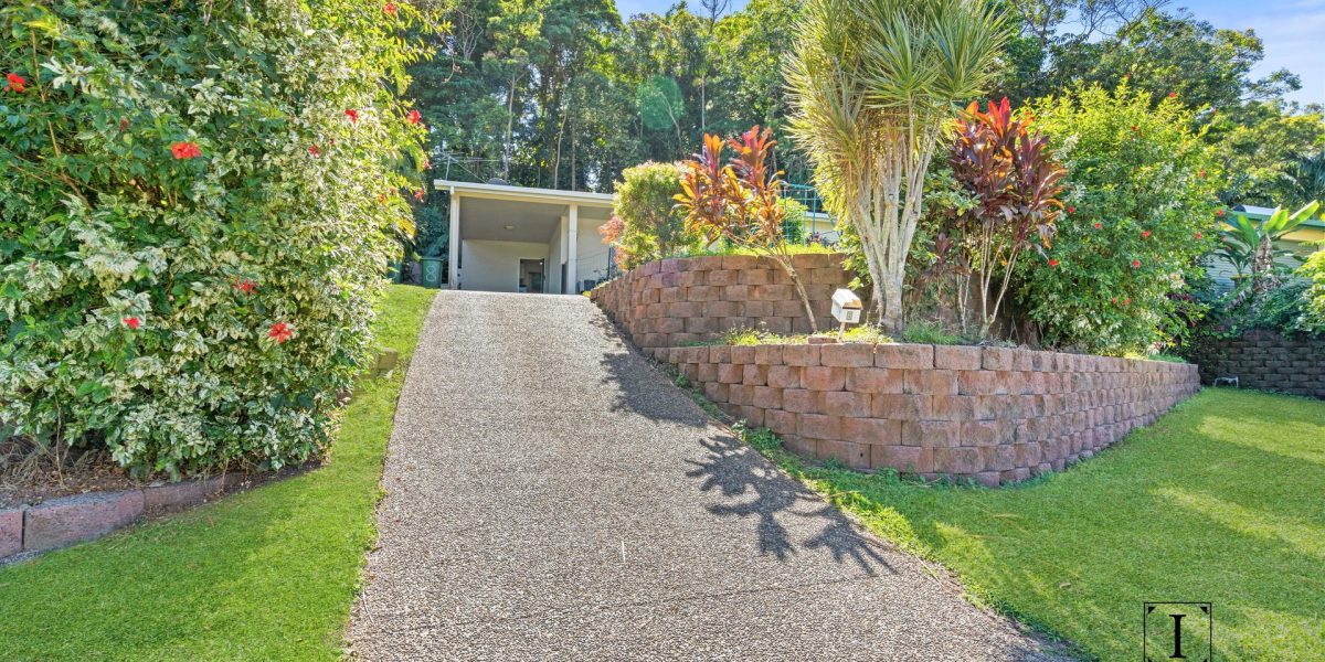 8 Hogan Court, White Rock, QLD 4868 AUS