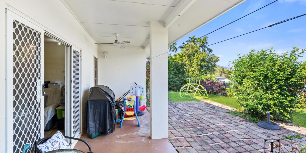 8 Hogan Court, White Rock, QLD 4868 AUS