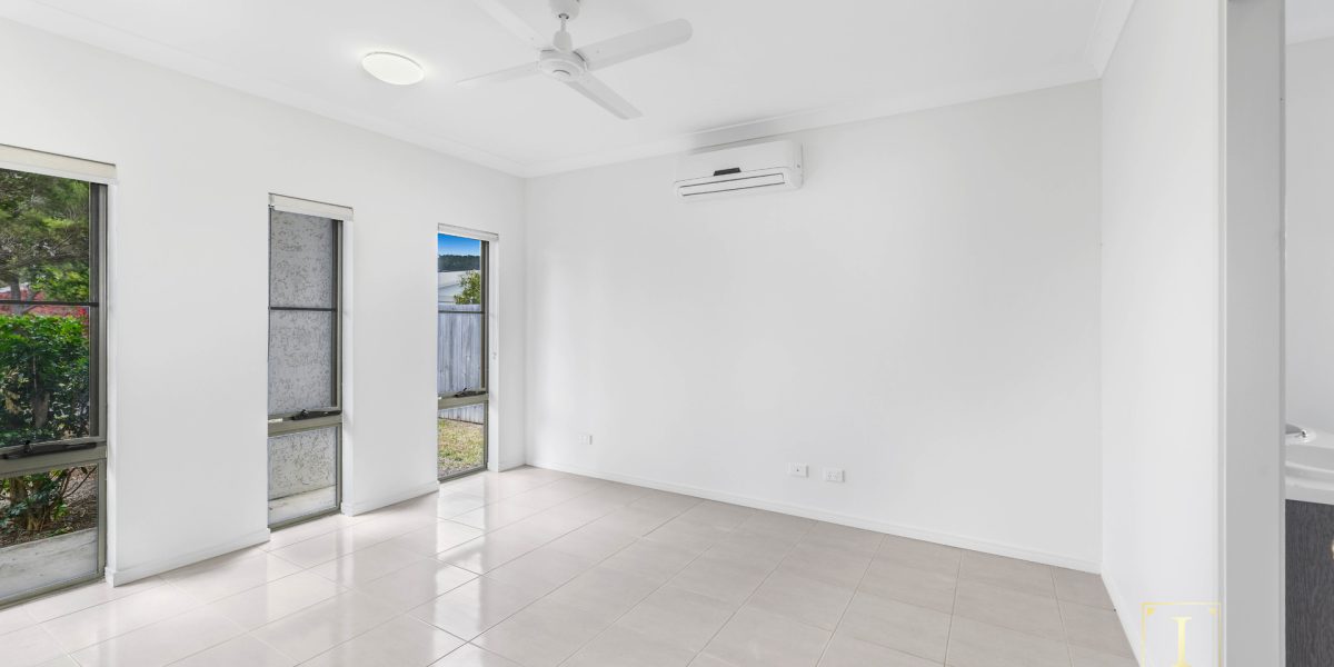 18 Thornborough Circuit, Smithfield, QLD 4878 AUS