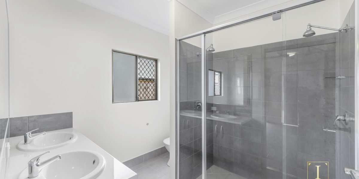18 Thornborough Circuit, Smithfield, QLD 4878 AUS