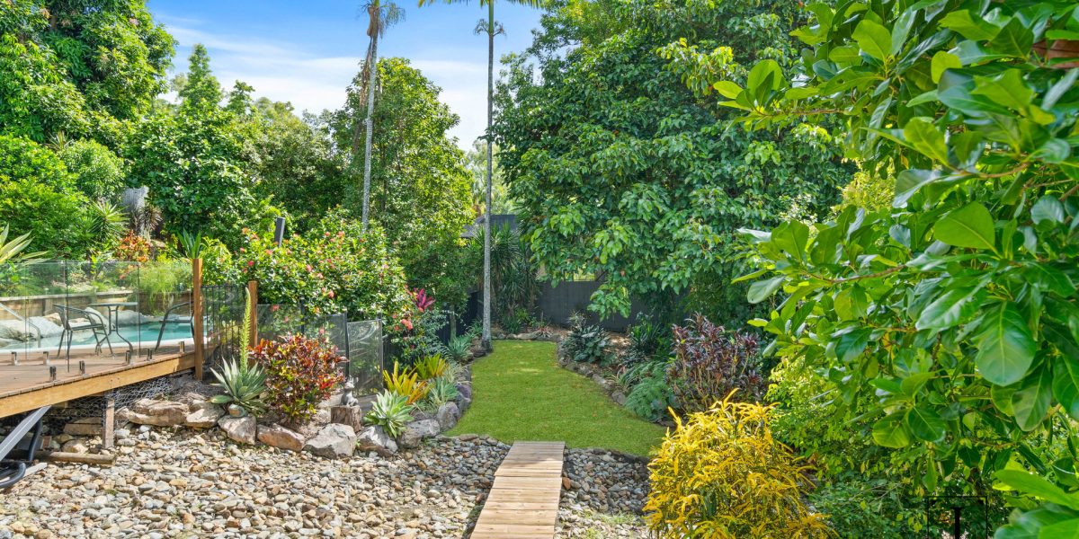 7 Trinidad Close, Trinity Beach, QLD 4879 AUS