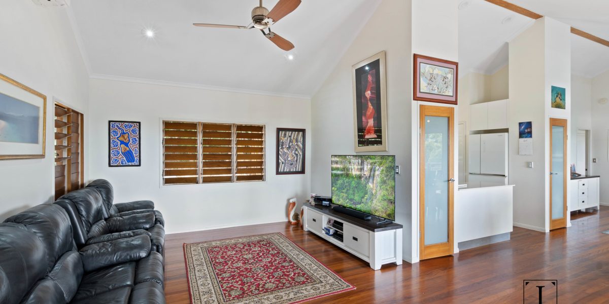 7 Trinidad Close, Trinity Beach, QLD 4879 AUS