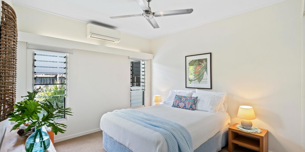 18 Lagoon Drive, Trinity Beach, QLD 4879 AUS