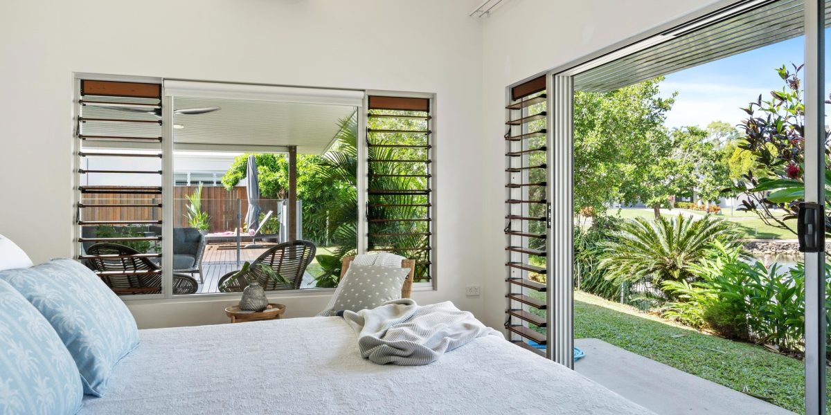 18 Lagoon Drive, Trinity Beach, QLD 4879 AUS