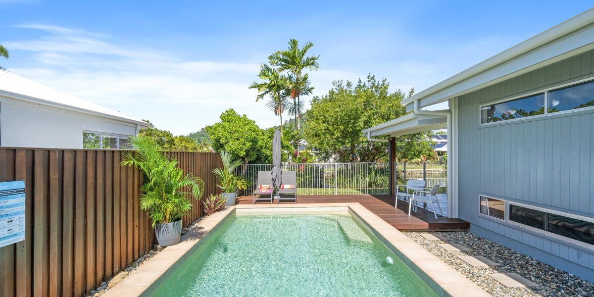 18 Lagoon Drive, Trinity Beach, QLD 4879 AUS