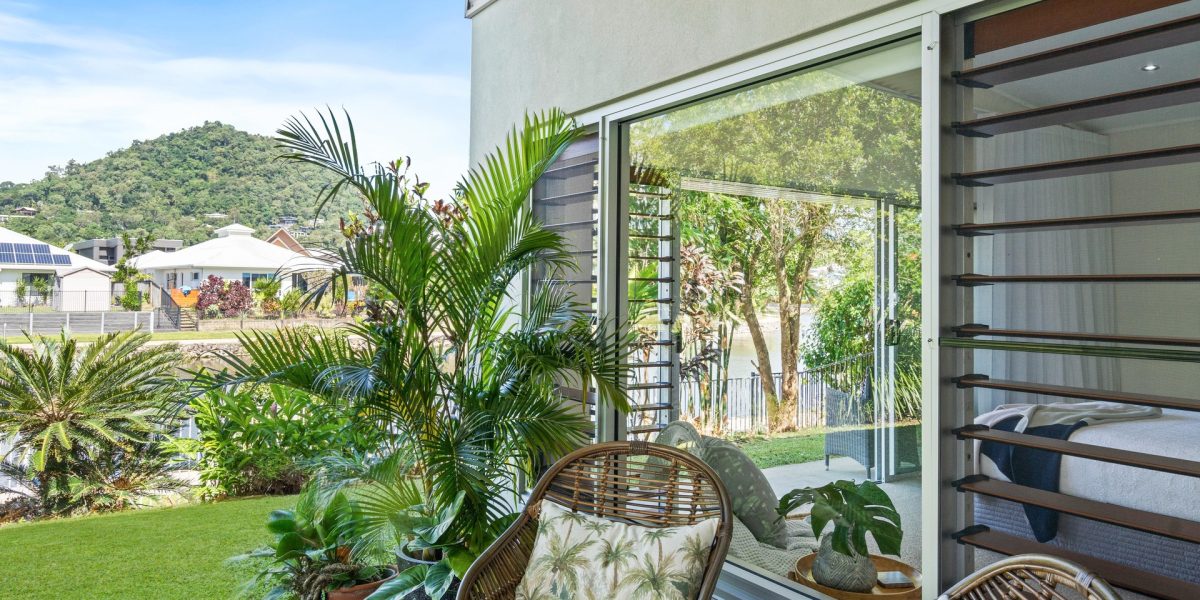 18 Lagoon Drive, Trinity Beach, QLD 4879 AUS