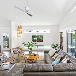 18 Lagoon Drive, Trinity Beach, QLD 4879 AUS