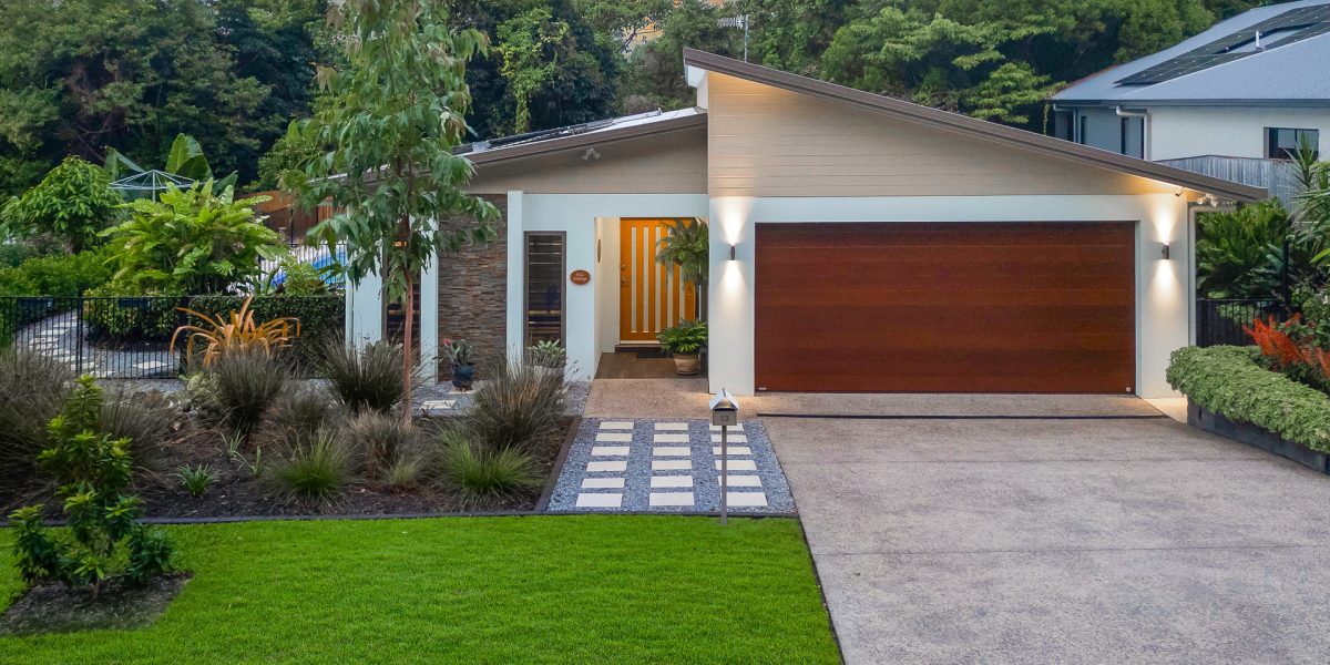 13 Pfeiffer Place, Smithfield, QLD 4878 AUS