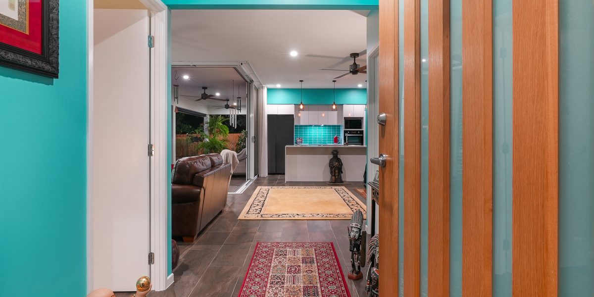 13 Pfeiffer Place, Smithfield, QLD 4878 AUS
