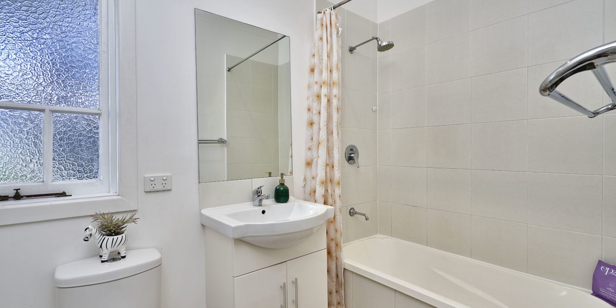 138B Greenslopes Street, Edge Hill, QLD 4870 AUS