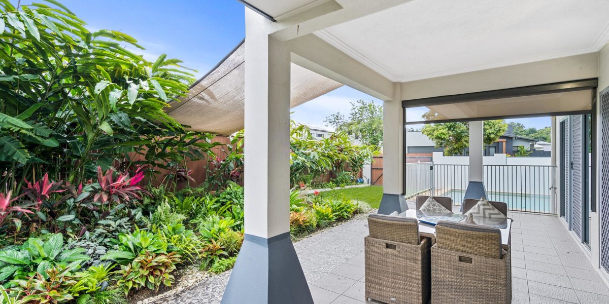 2 Bushlark Place, Smithfield, QLD 4878 AUS