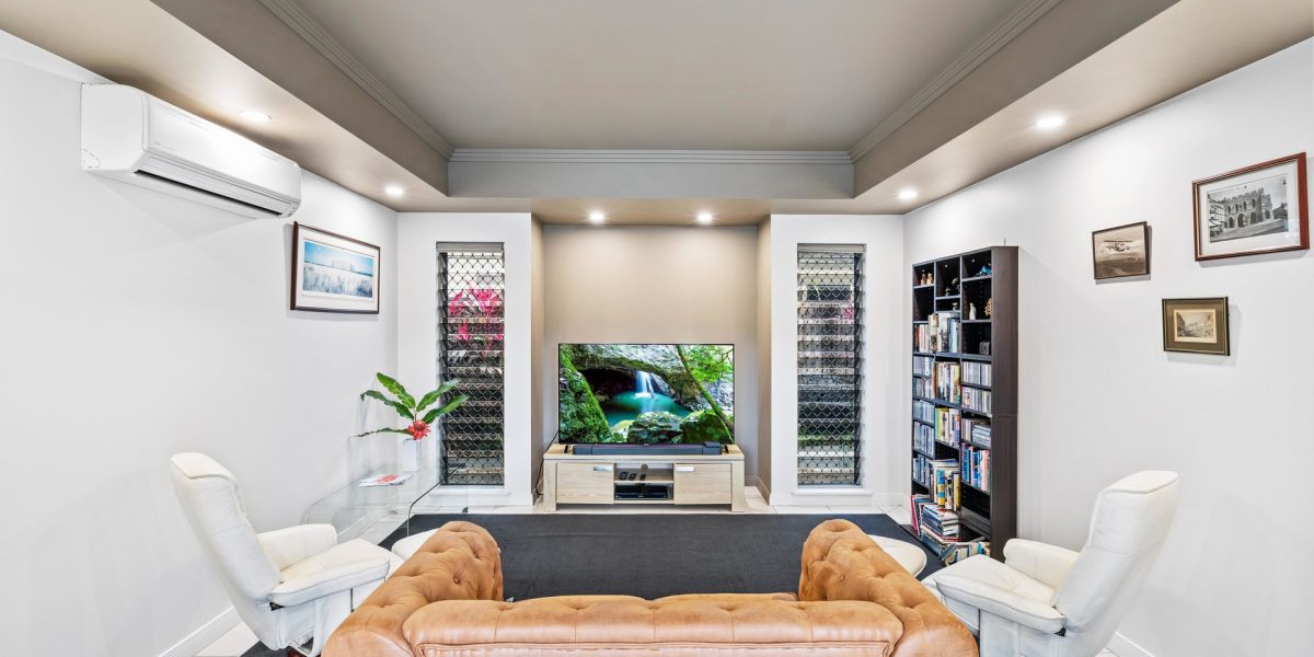 2 Bushlark Place, Smithfield, QLD 4878 AUS