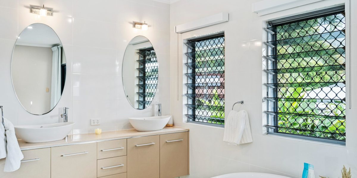2 Bushlark Place, Smithfield, QLD 4878 AUS