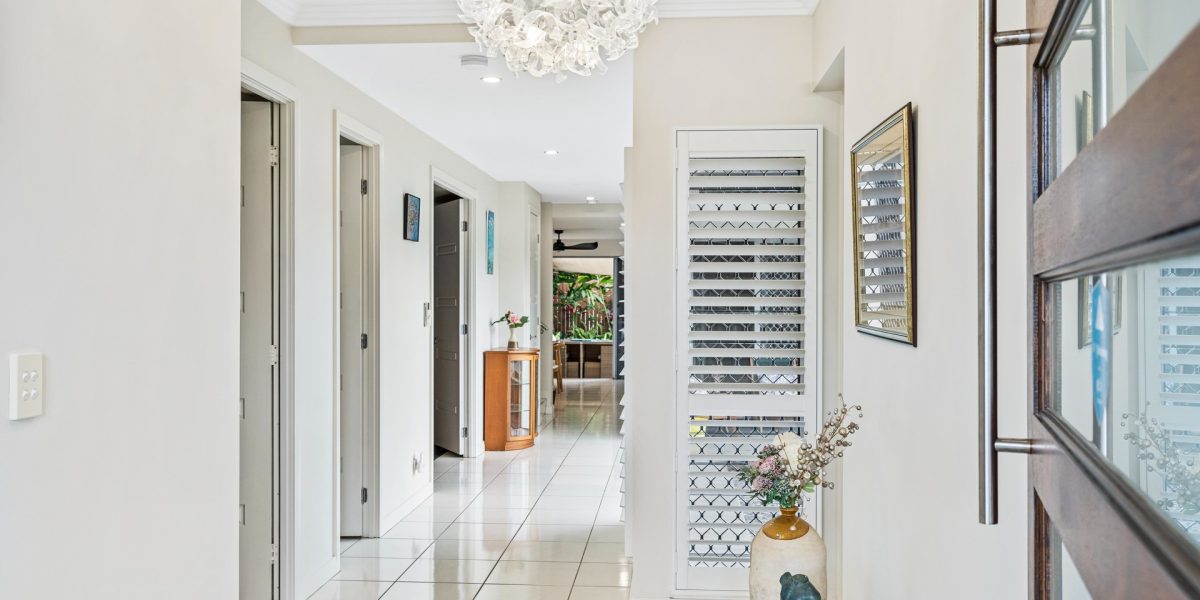 2 Bushlark Place, Smithfield, QLD 4878 AUS