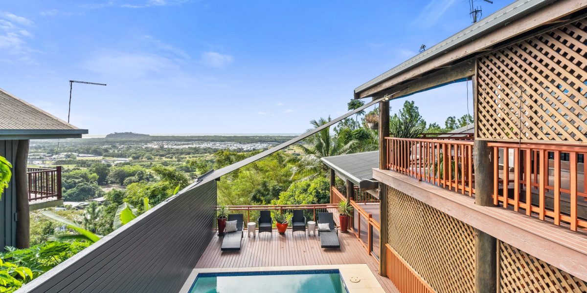 8 Jarda Street, Smithfield, QLD 4878 AUS