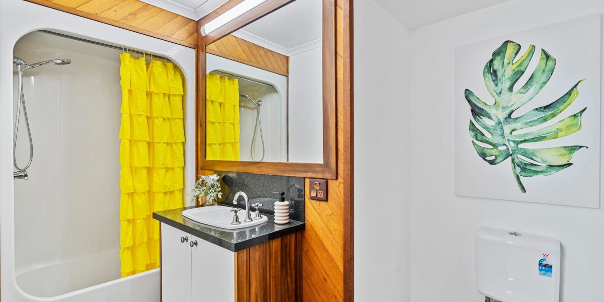 8 Jarda Street, Smithfield, QLD 4878 AUS