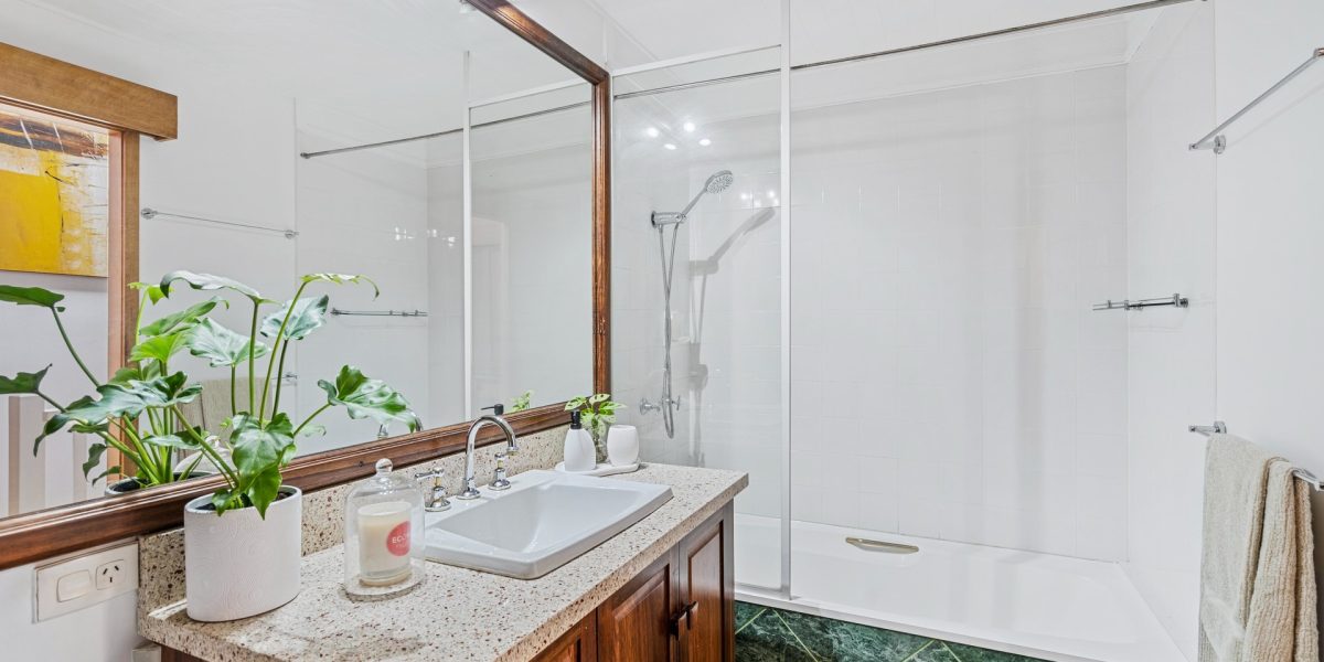 8 Jarda Street, Smithfield, QLD 4878 AUS