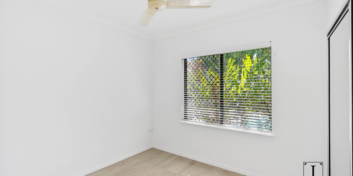 92 Roberts Drive, Trinity Beach, QLD 4879 AUS