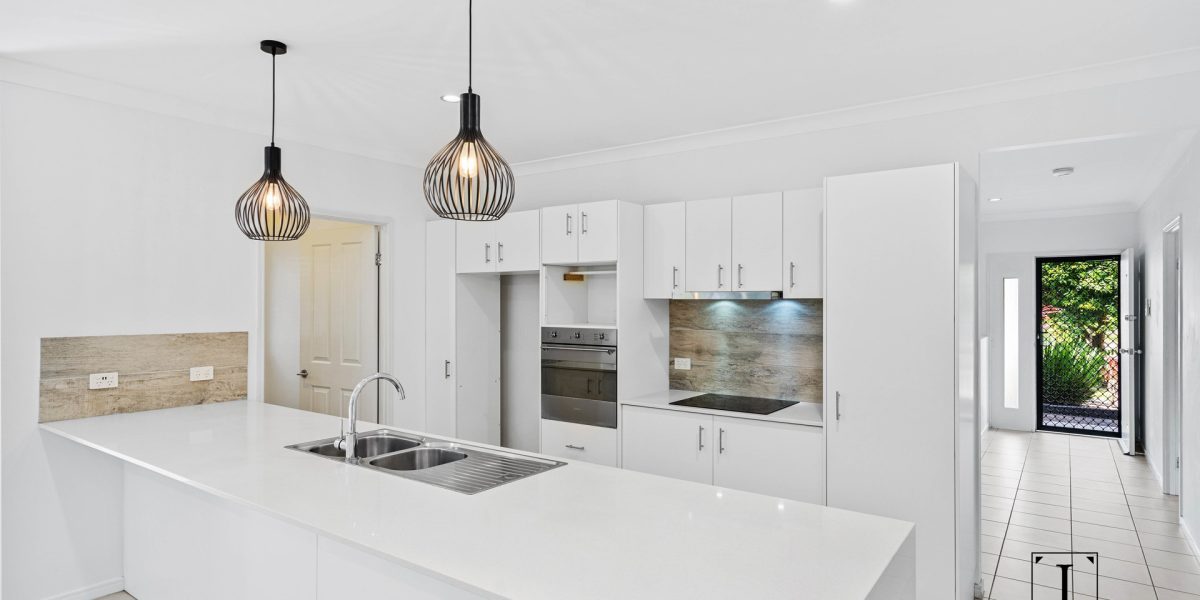 92 Roberts Drive, Trinity Beach, QLD 4879 AUS