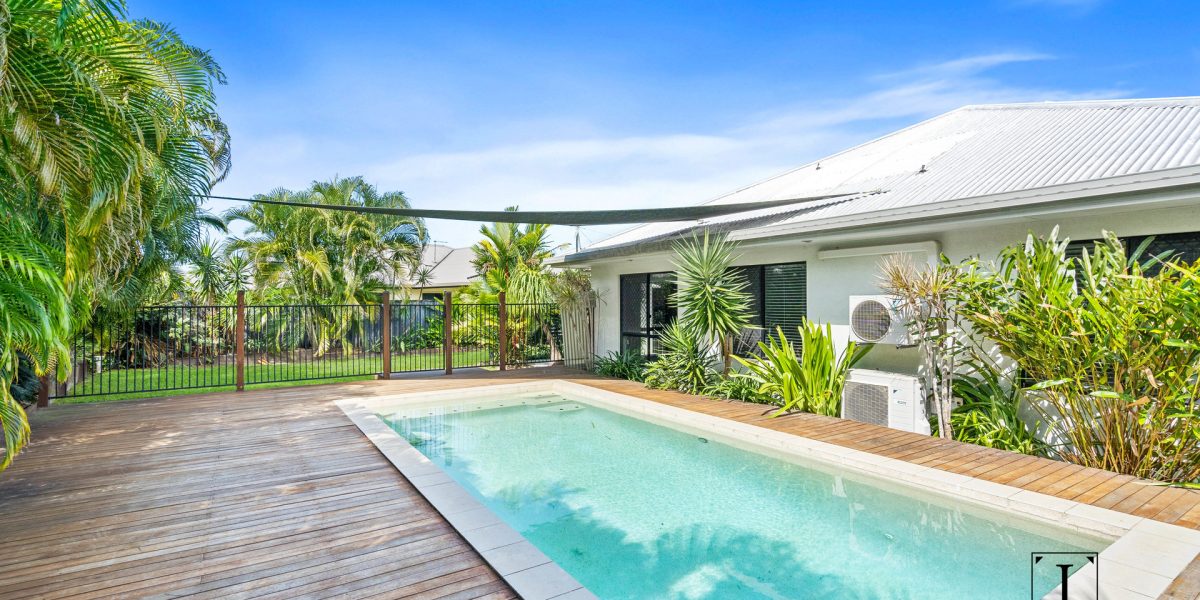 92 Roberts Drive, Trinity Beach, QLD 4879 AUS