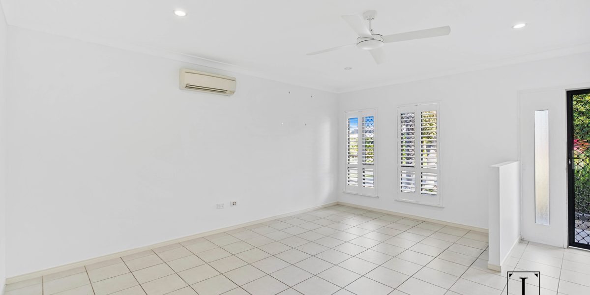 92 Roberts Drive, Trinity Beach, QLD 4879 AUS