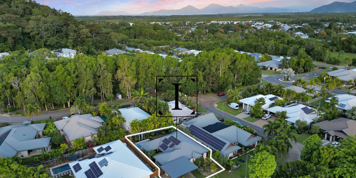 31 Bowline Place, Trinity Beach, QLD 4879 AUS