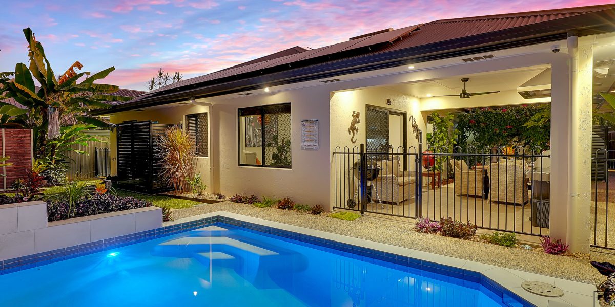 31 Bowline Place, Trinity Beach, QLD 4879 AUS