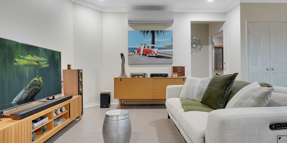 31 Bowline Place, Trinity Beach, QLD 4879 AUS